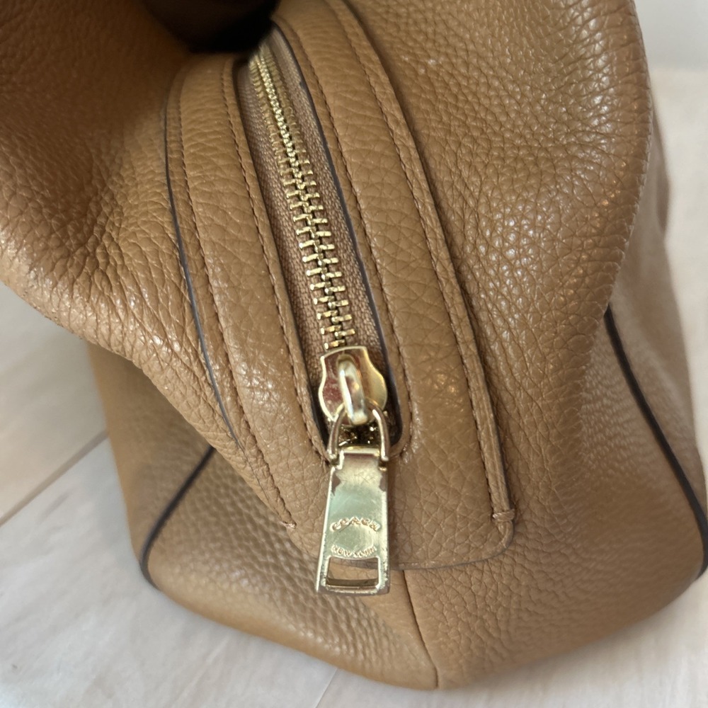 Coach Madison Maggie Leather Hobo Shoulder Pebbled Bag in Camel - Picture 5 of 12